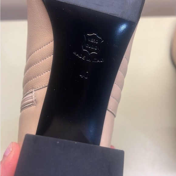 MADE IN ITALY GIOVANNA GRAZZINI Elegant Cream Ankle Boots - Picture 6 of 10